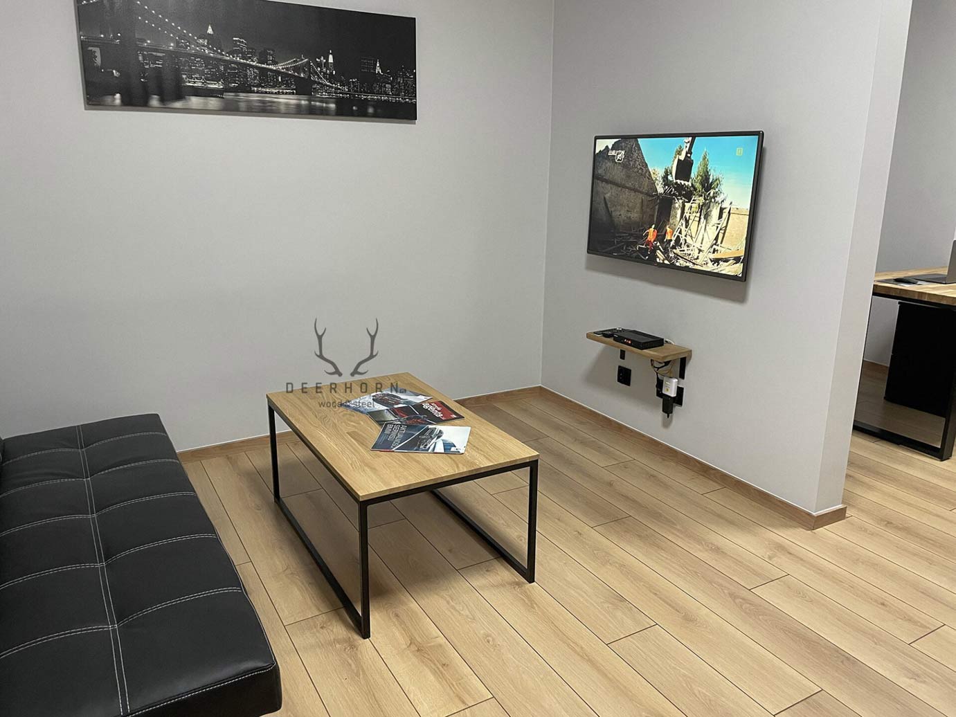Couchtisch aus Holz mit Metallgestell 100x60 cm