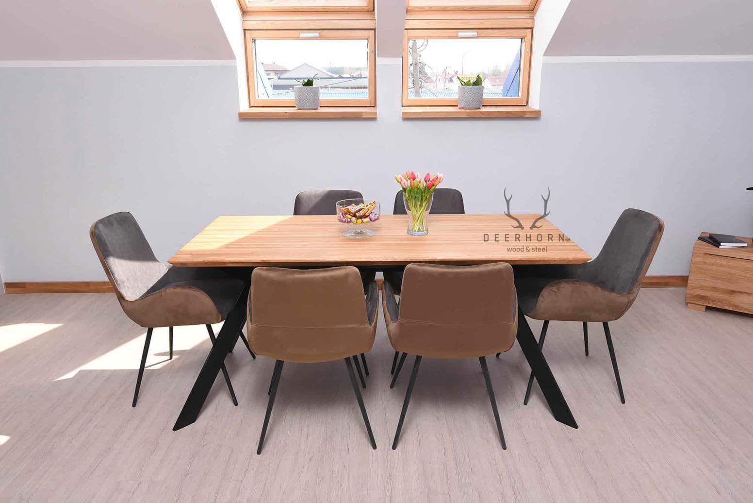 Tisch mit Holzplatte "Simple Active"