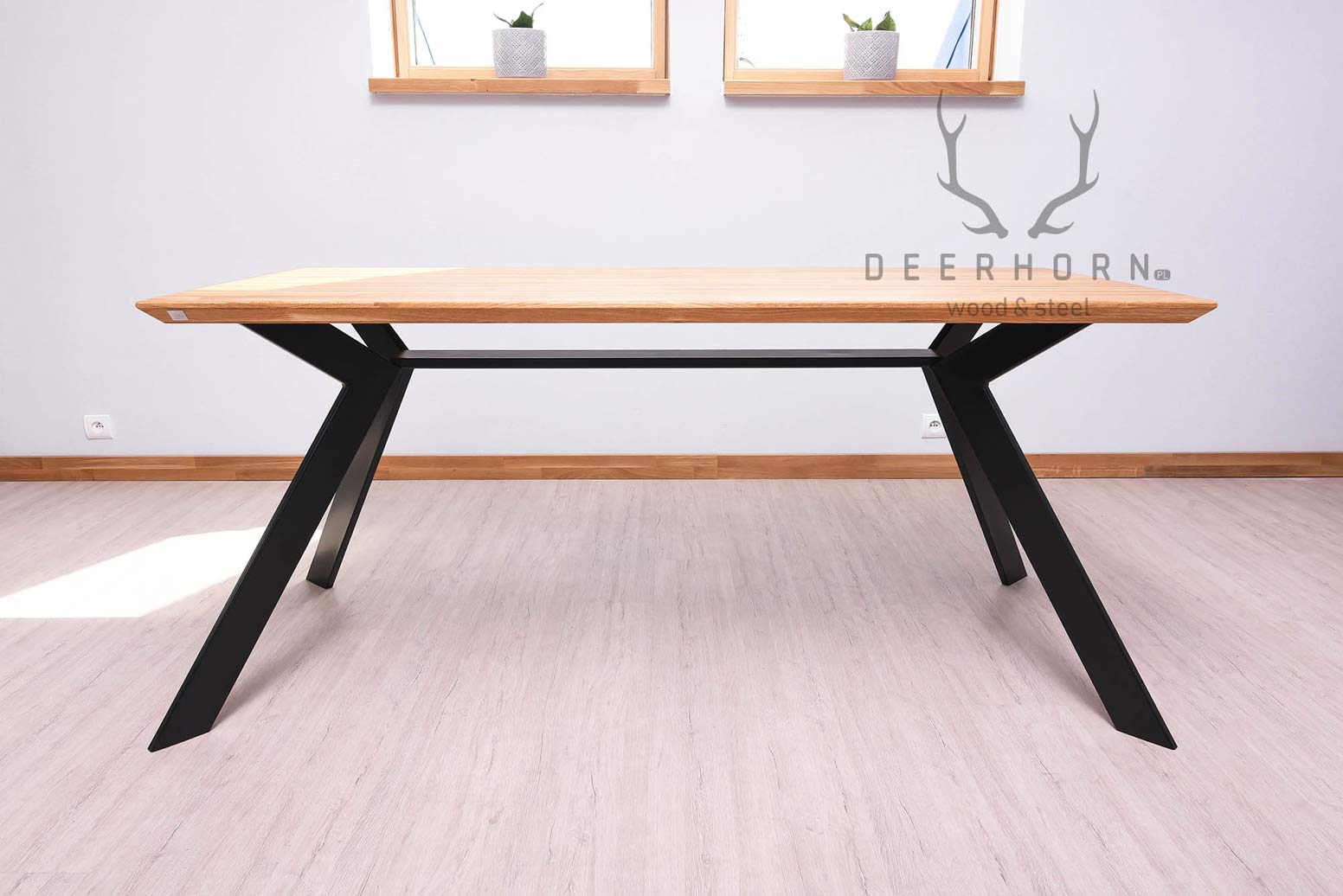 Tisch mit Holzplatte "Simple Active"