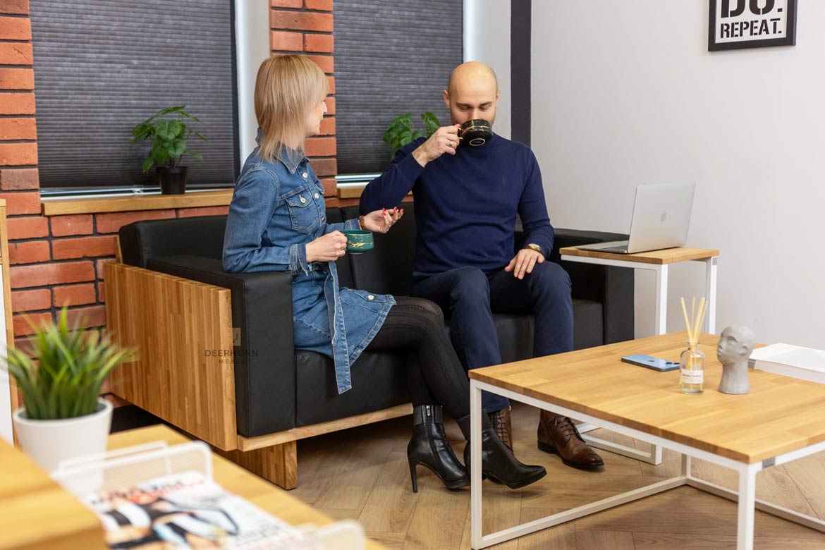 Eichenholz Ledersofa für Büro, schwarz, modern