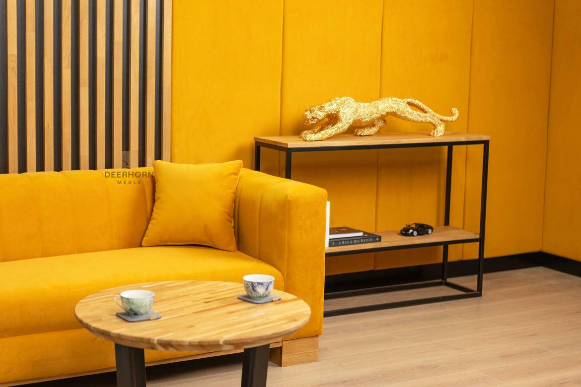 Modernes 3-Sitzer-Sofa, Samt mit Holzbeinen