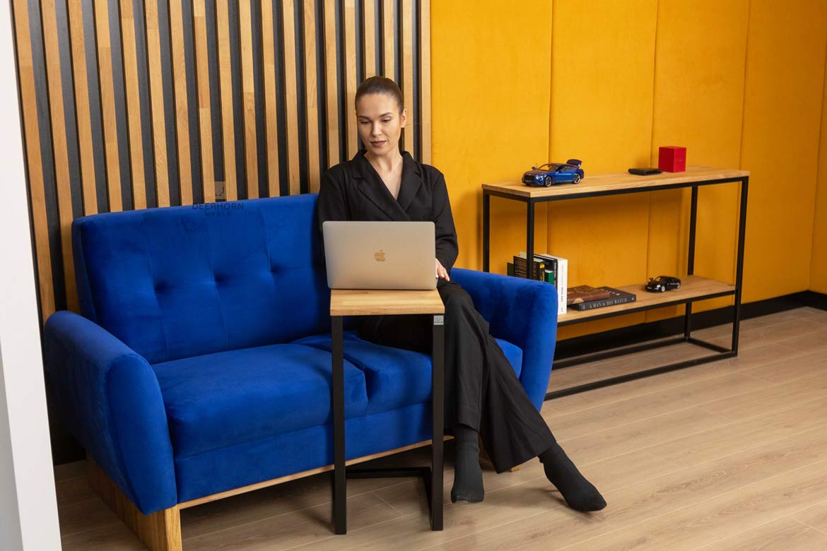 Kleines Sofa für Wartezimmer, Arbeitszimmer, Büro, gepolstert