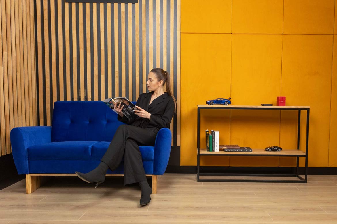 Kleines Sofa für Wartezimmer, Arbeitszimmer, Büro, gepolstert