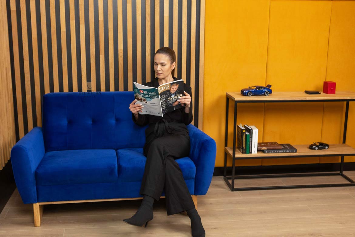 Kleines Sofa für Wartezimmer, Arbeitszimmer, Büro, gepolstert