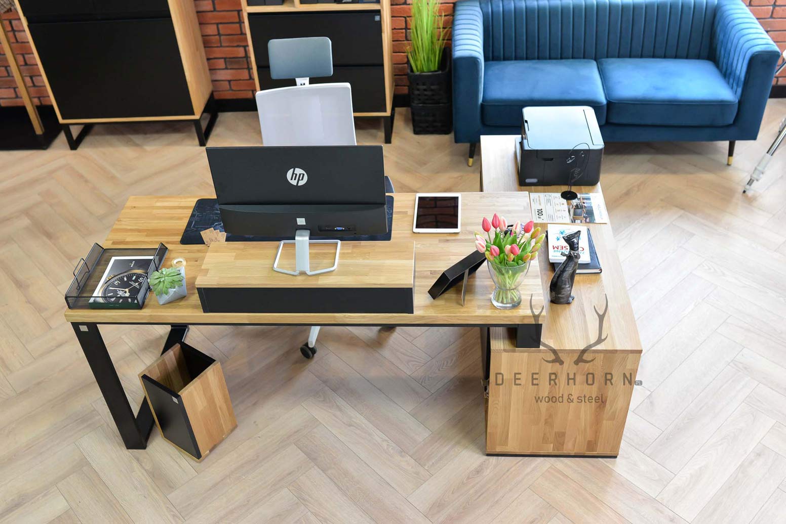 Schreibtisch-Erweiterung mit Holz-Loftplatte