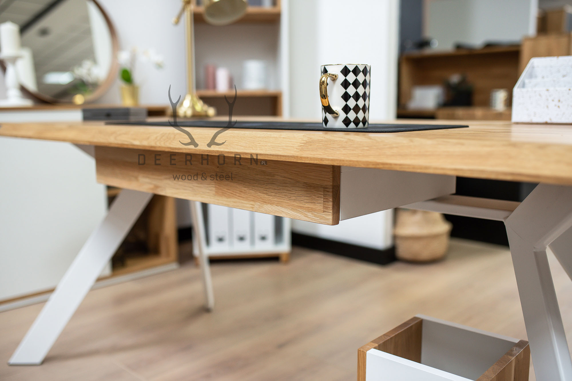 Schublade mit hoher Holzfront für Schreibtisch