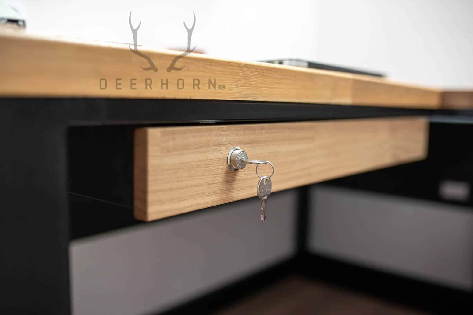 Schublade mit niedriger Front, abschließbar für Loft-Schreibtisch Deerhorn