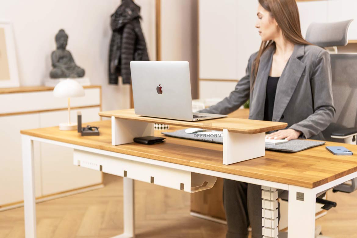 Monitortischverlängerung weiß mit Holz