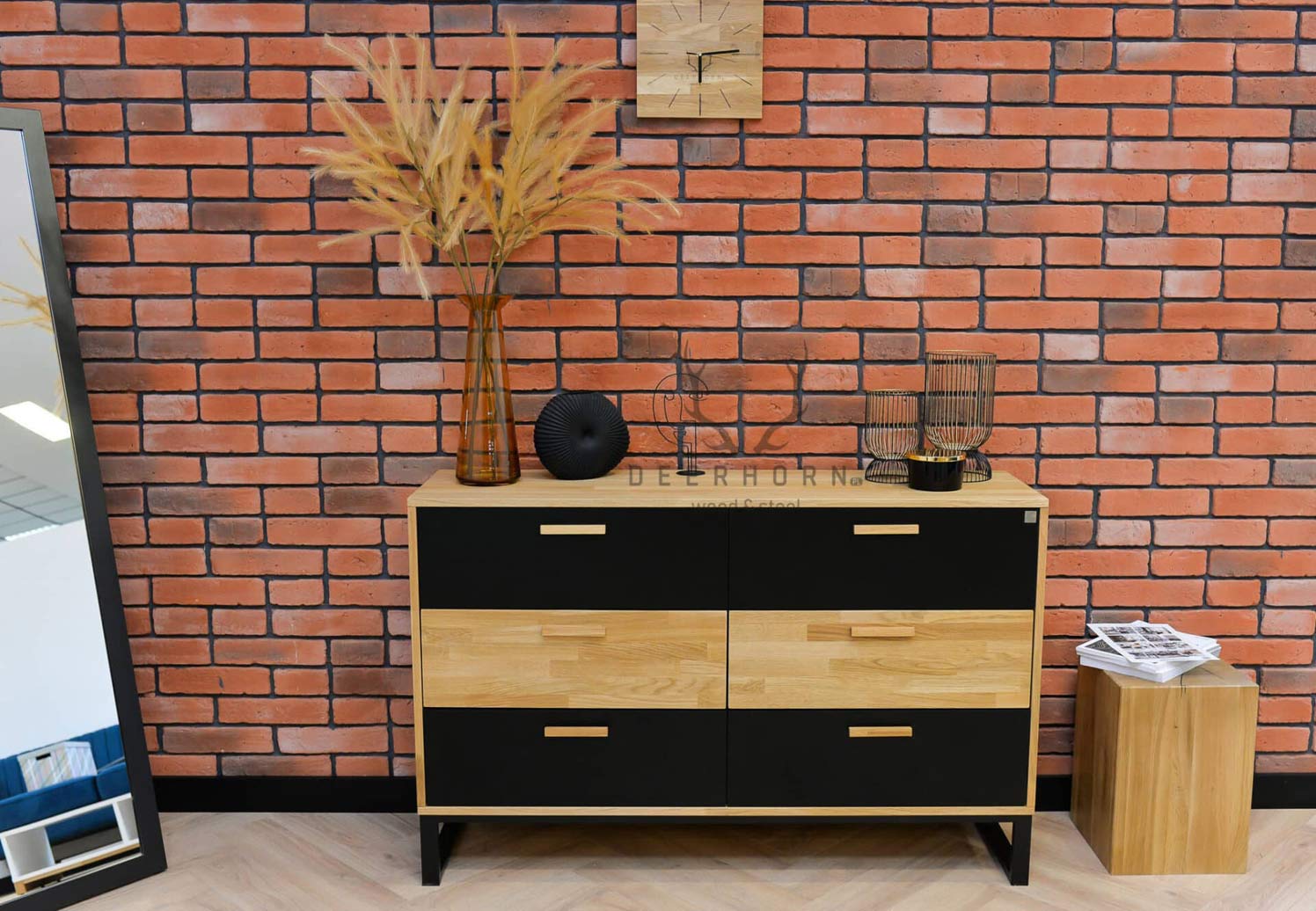 Bürokommode aus Holz und Metall im industriellen Loft-Stil. Breite 140cm