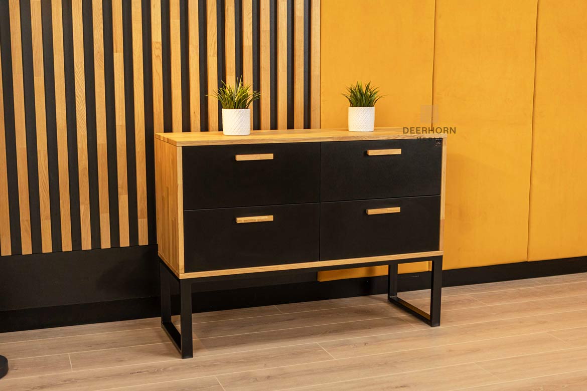 Schwarze Kommode aus Holz und Metall