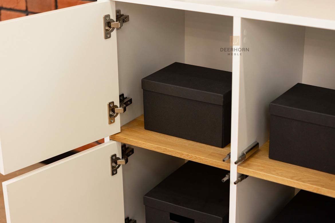 Weißer abschließbarer Aktenschrank aus der Modern Office Kollektion