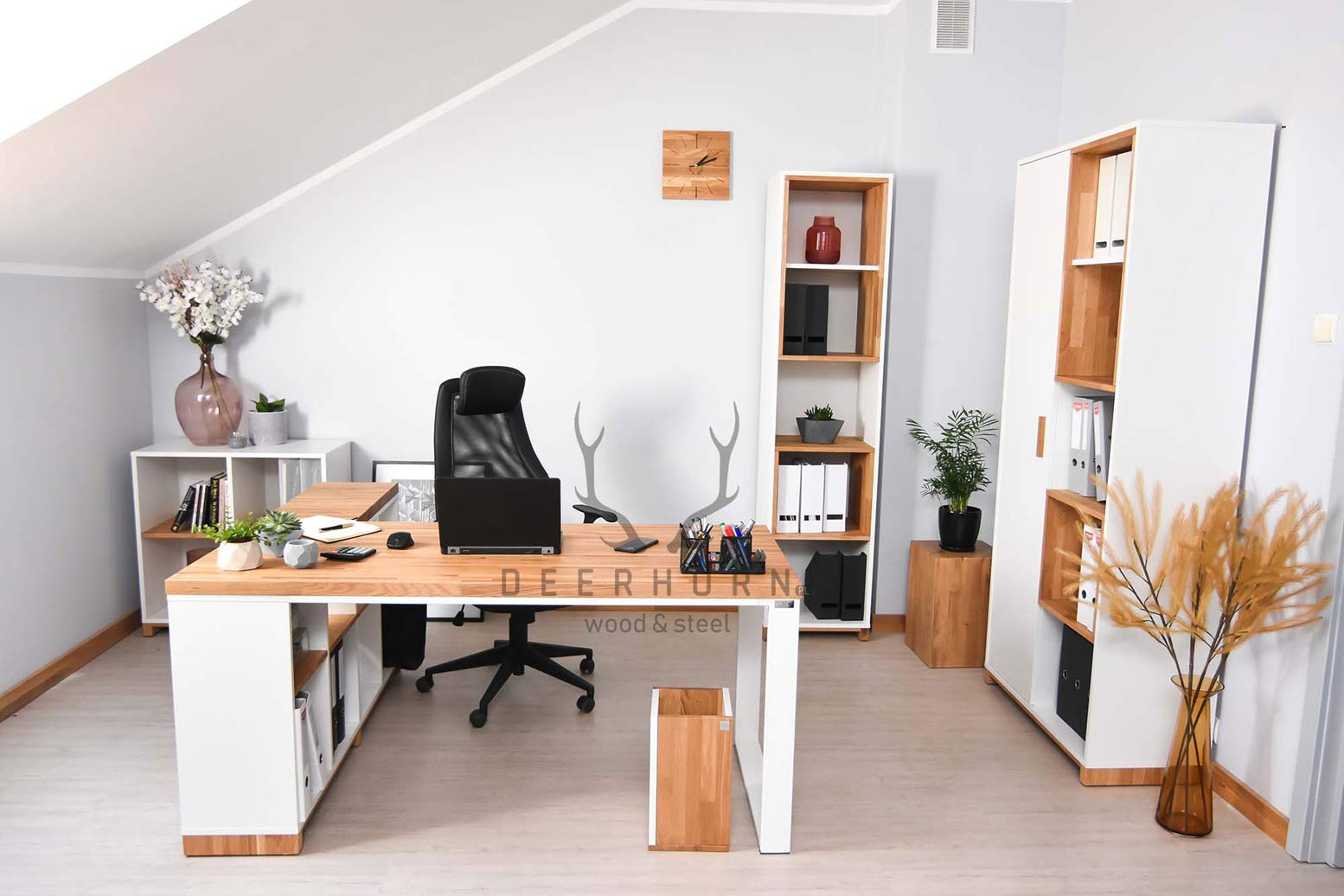 Weißer abschließbarer Aktenschrank aus der Modern Office Kollektion