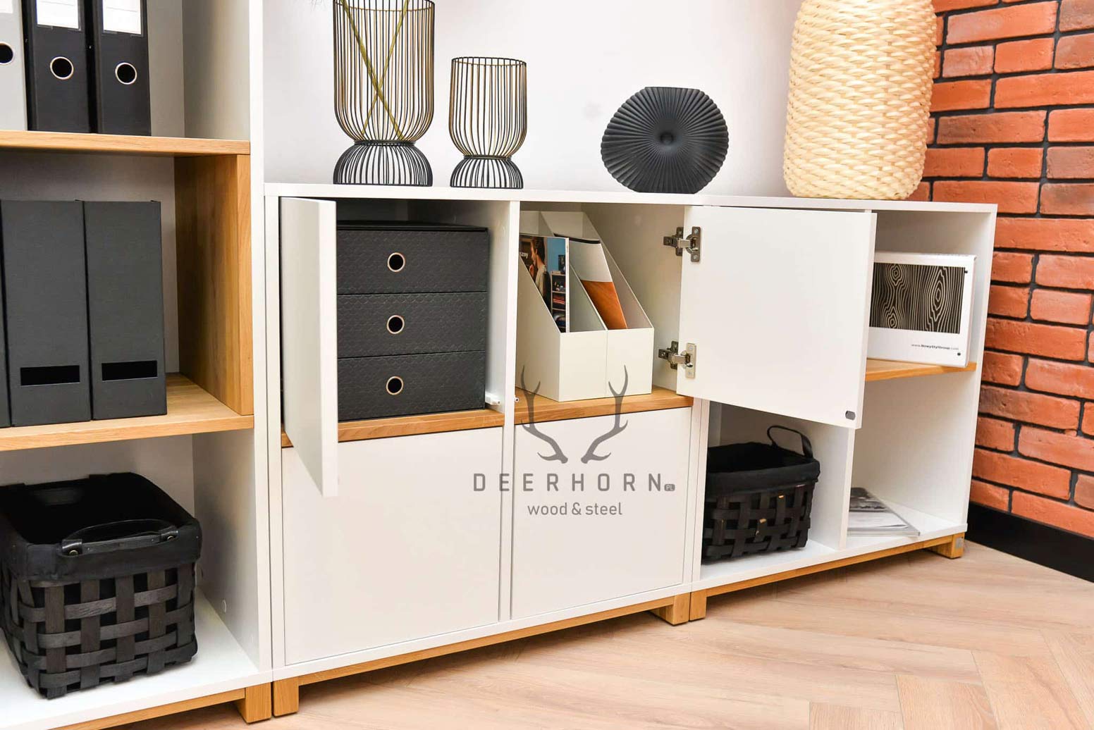 Weißer abschließbarer Aktenschrank aus der Modern Office Kollektion
