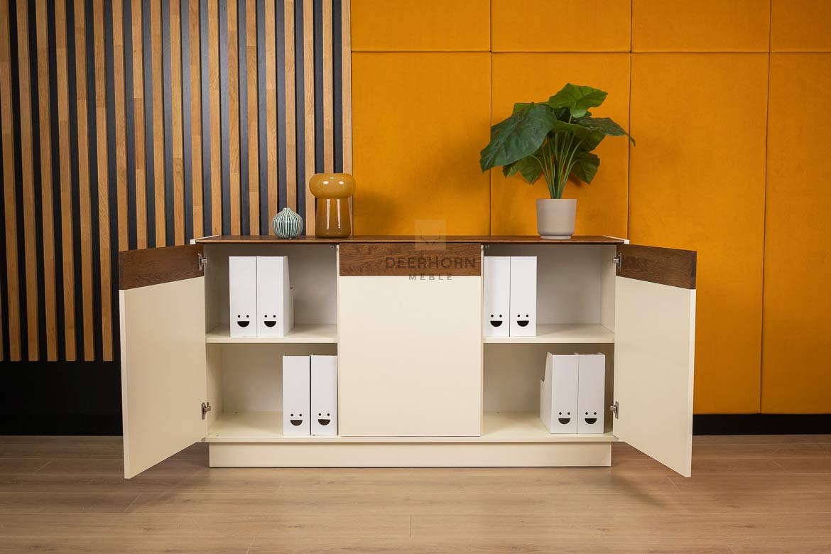 Dreitürige Kommode für Wohnzimmer und Büro elfenbeinfarben