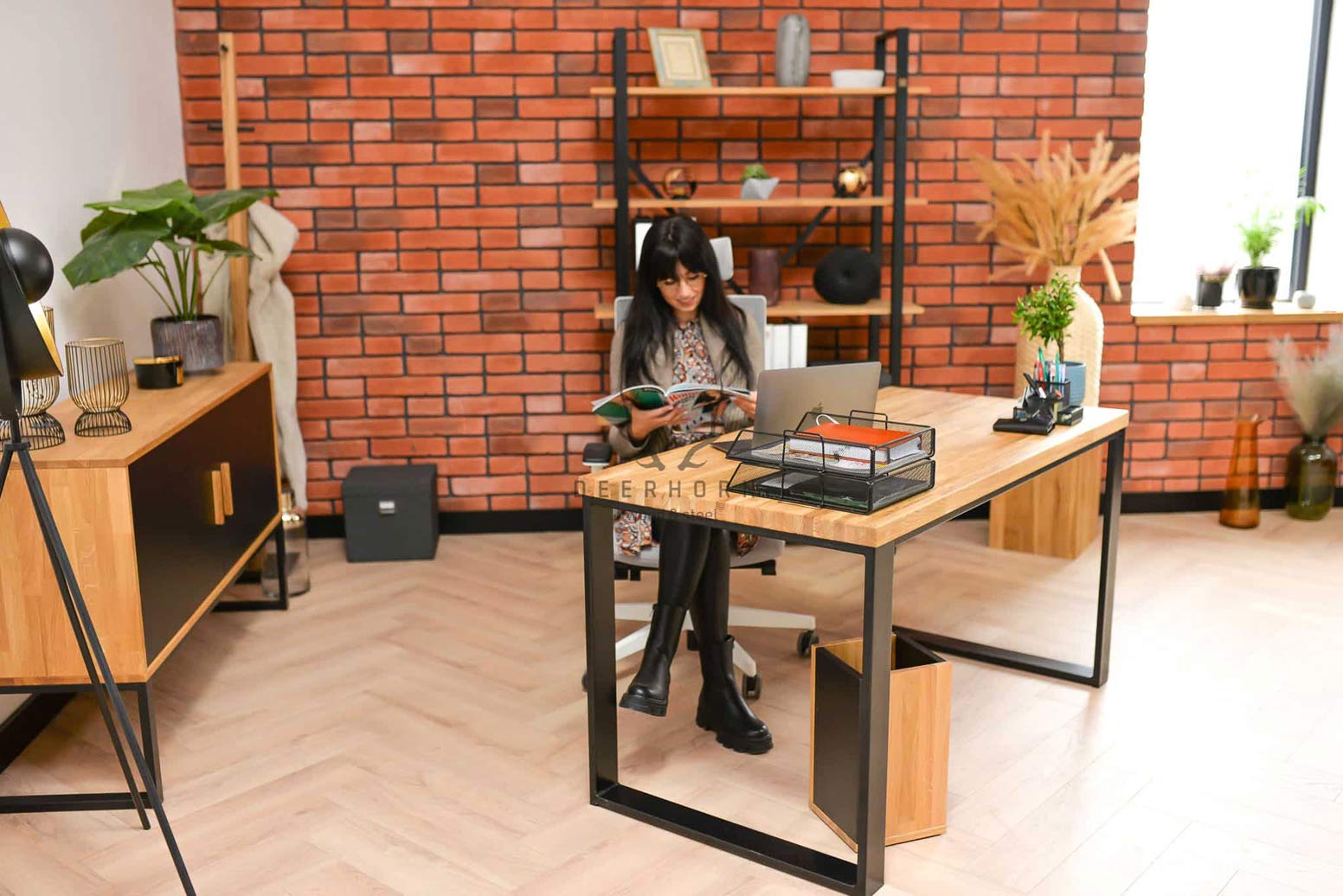 Bureau Loft avec plateau en bois