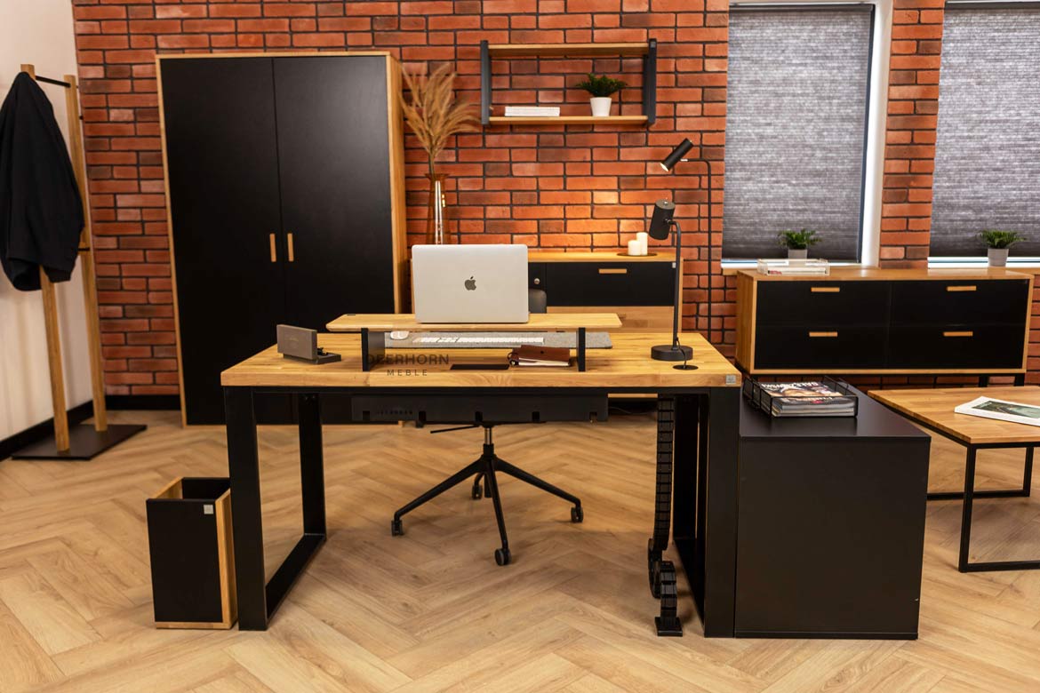 Bureau en bois avec caisson et tiroirs loft office