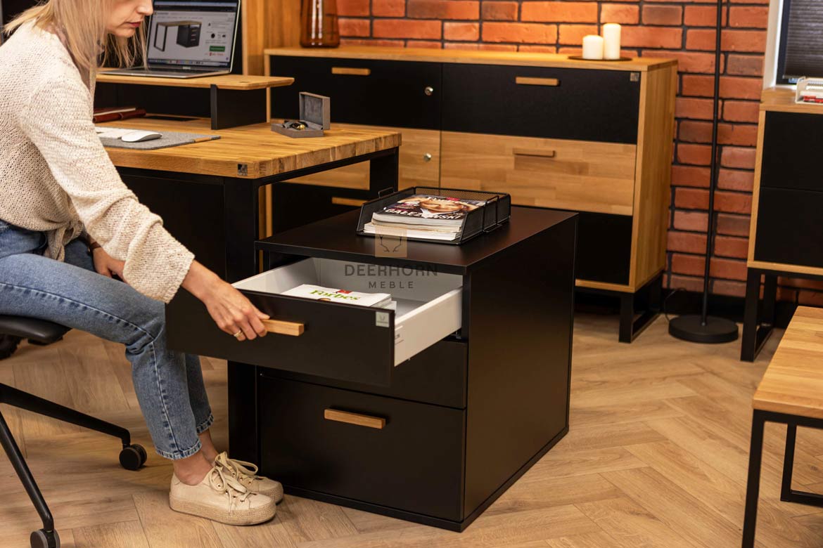 Bureau en bois avec caisson et tiroirs loft office