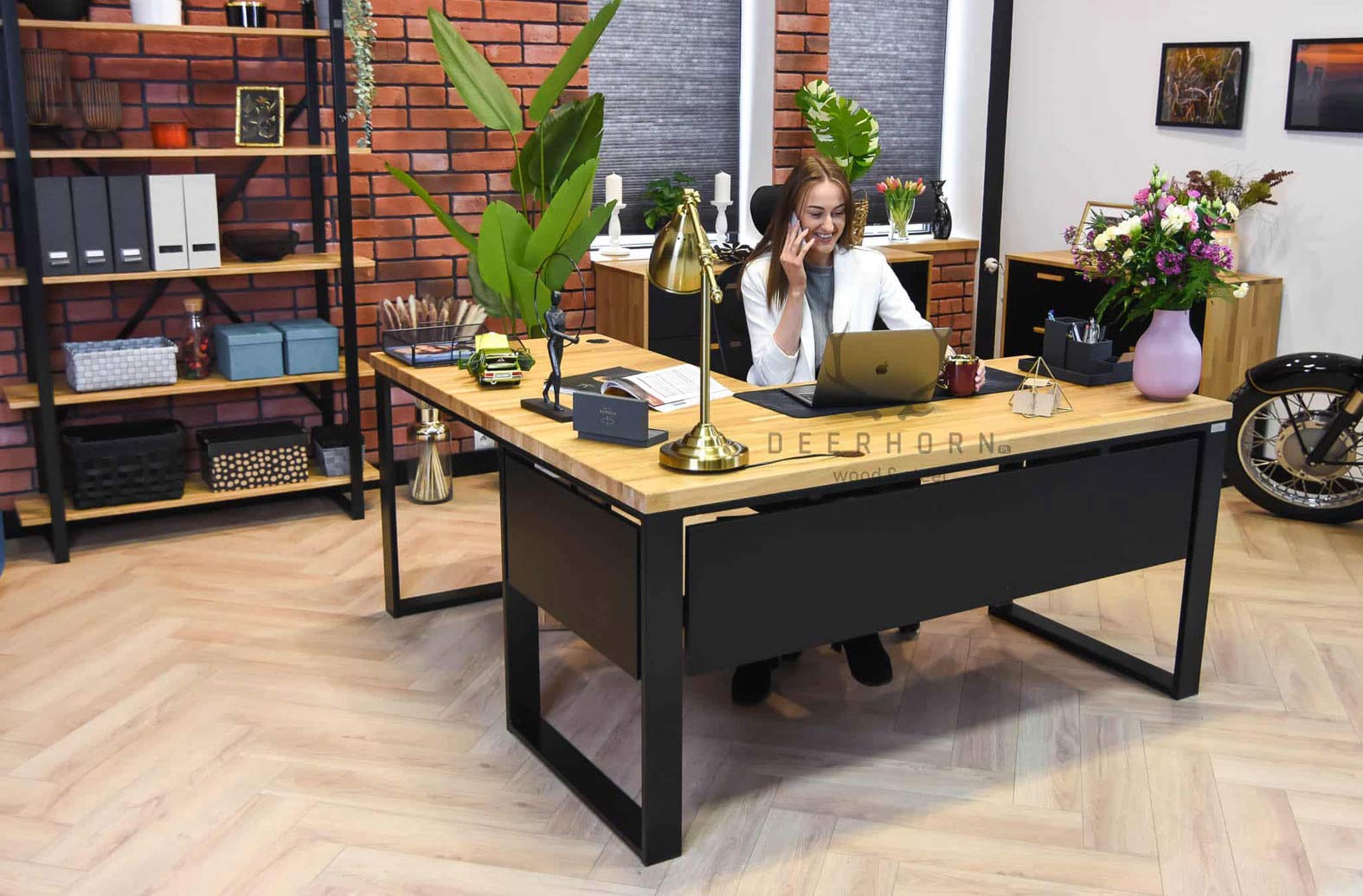 Bureau d'angle avec plateau en bois Bureau d'angle