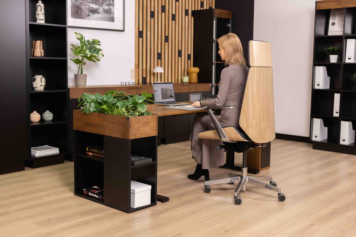 Automatisch höhenverstellbarer Schreibtisch mit Höhenspeicher SLIM 160 cm 70 cm