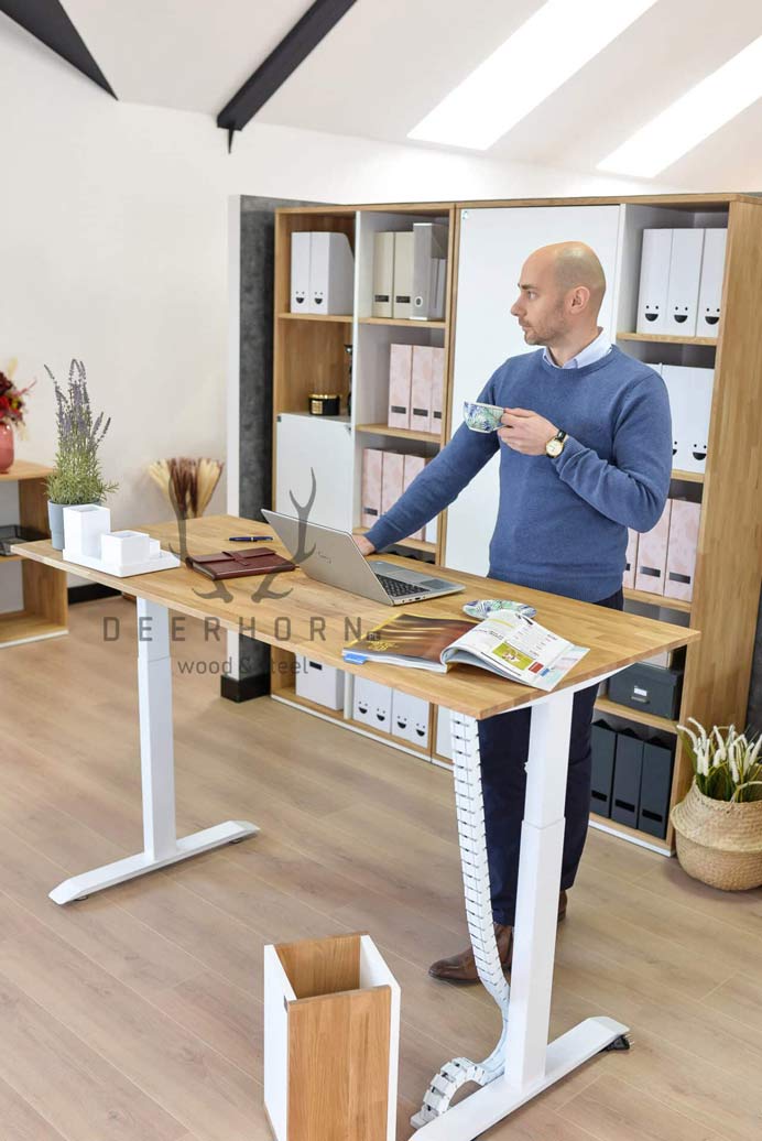 Höhenverstellbarer weißer Schreibtisch mit schmaler Platte 160x70cm