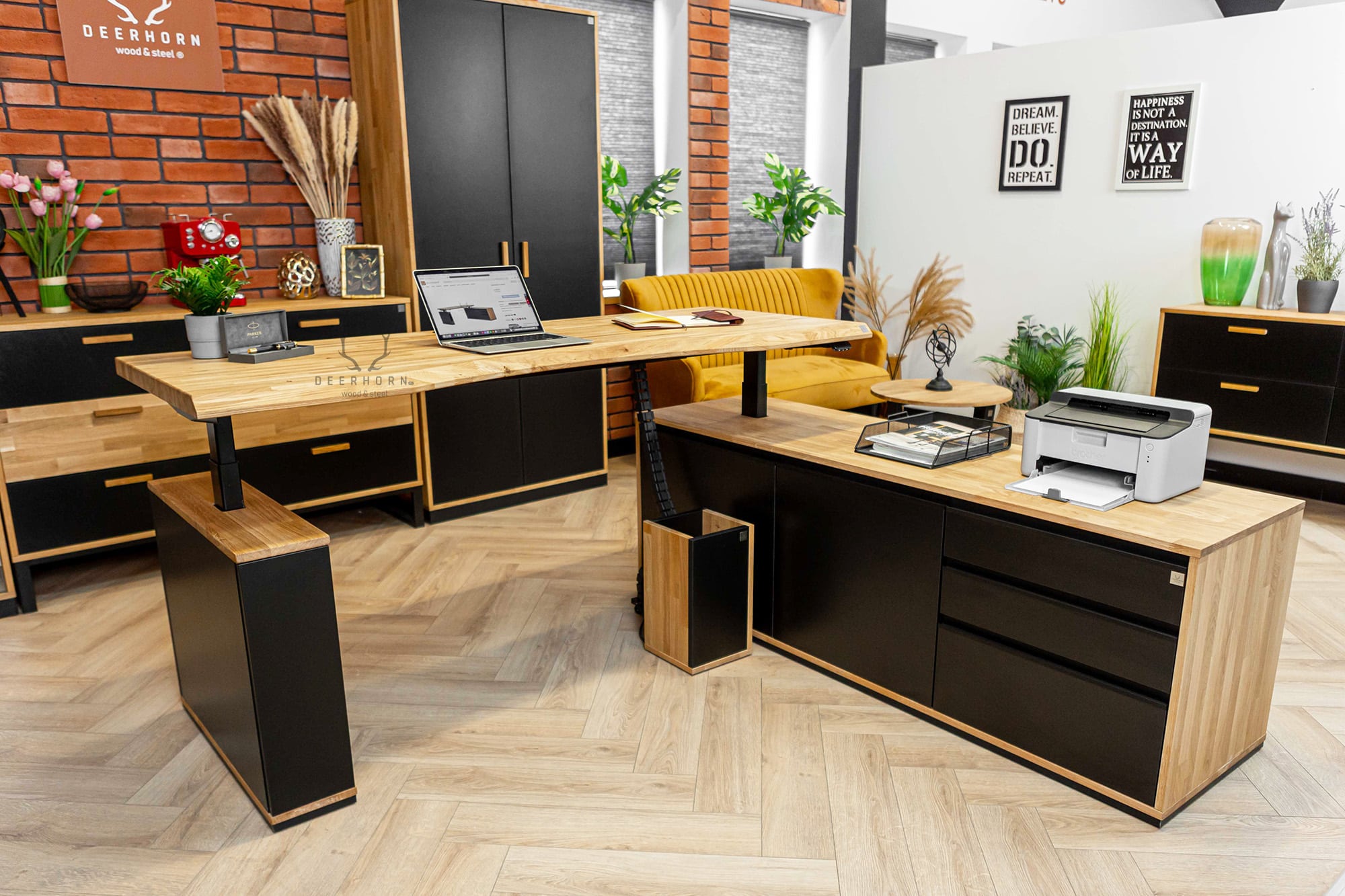 Eckschreibtisch mit Höhenverstellung für Büro und praktischem Rollcontainer 160×70