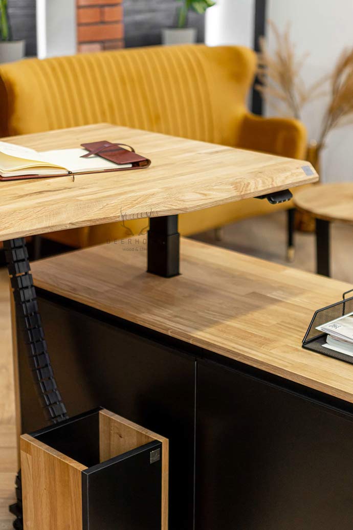 Eckschreibtisch mit Höhenverstellung für Büro und praktischem Rollcontainer 160×70
