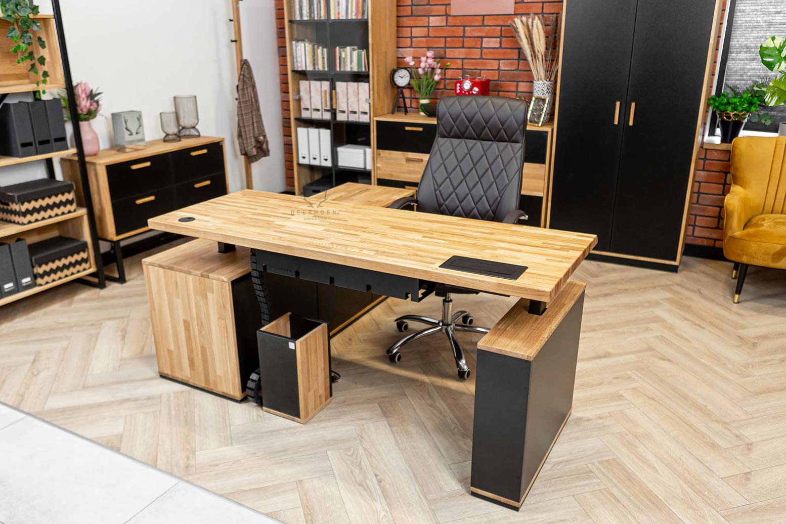 Eckschreibtisch mit Höhenverstellung für Büro und praktischem Rollcontainer 160×70