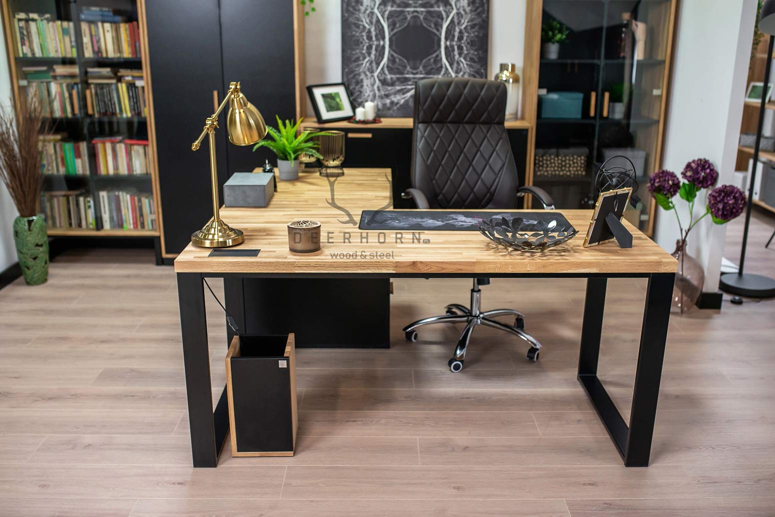 Bureau d'angle avec plateau loft en bois + caisson