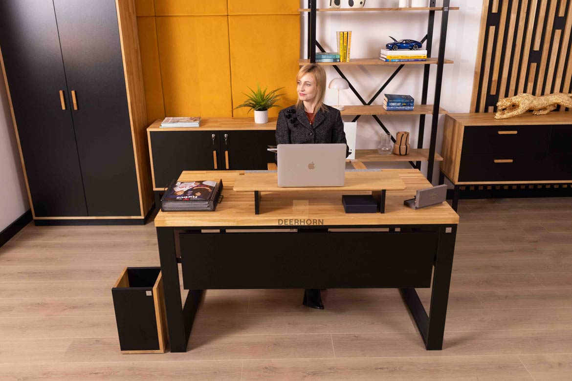 Bureau Loft avec plateau en bois et mélanges