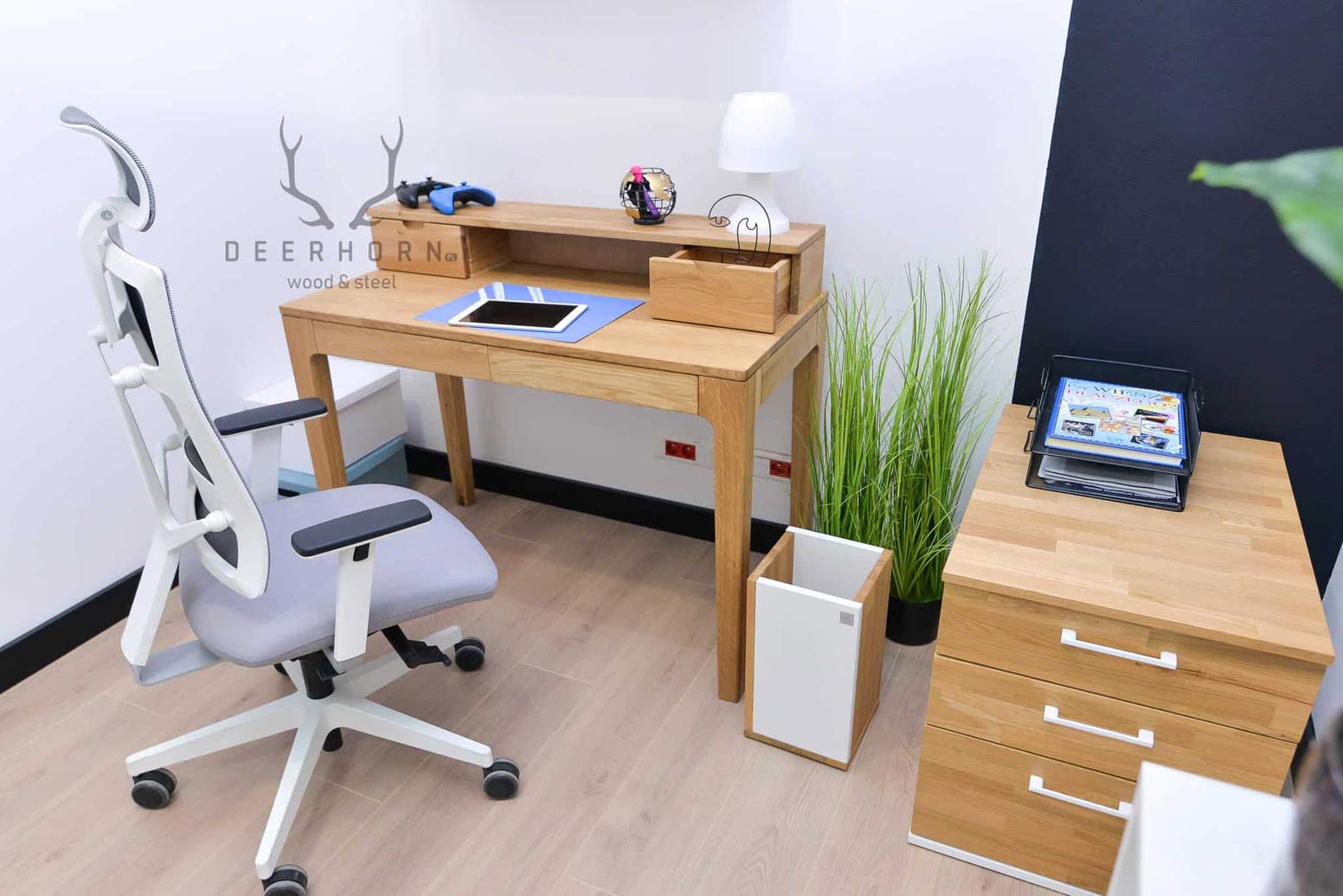 Bureau en bois, secrétaire, coiffeuse Dione plus