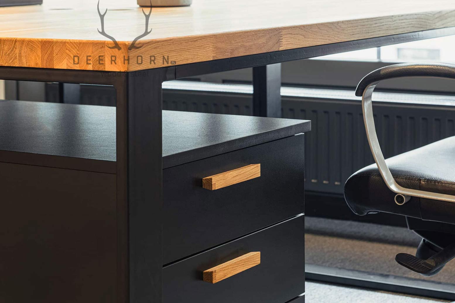 Conteneur mobile noir avec tiroirs Loft Office