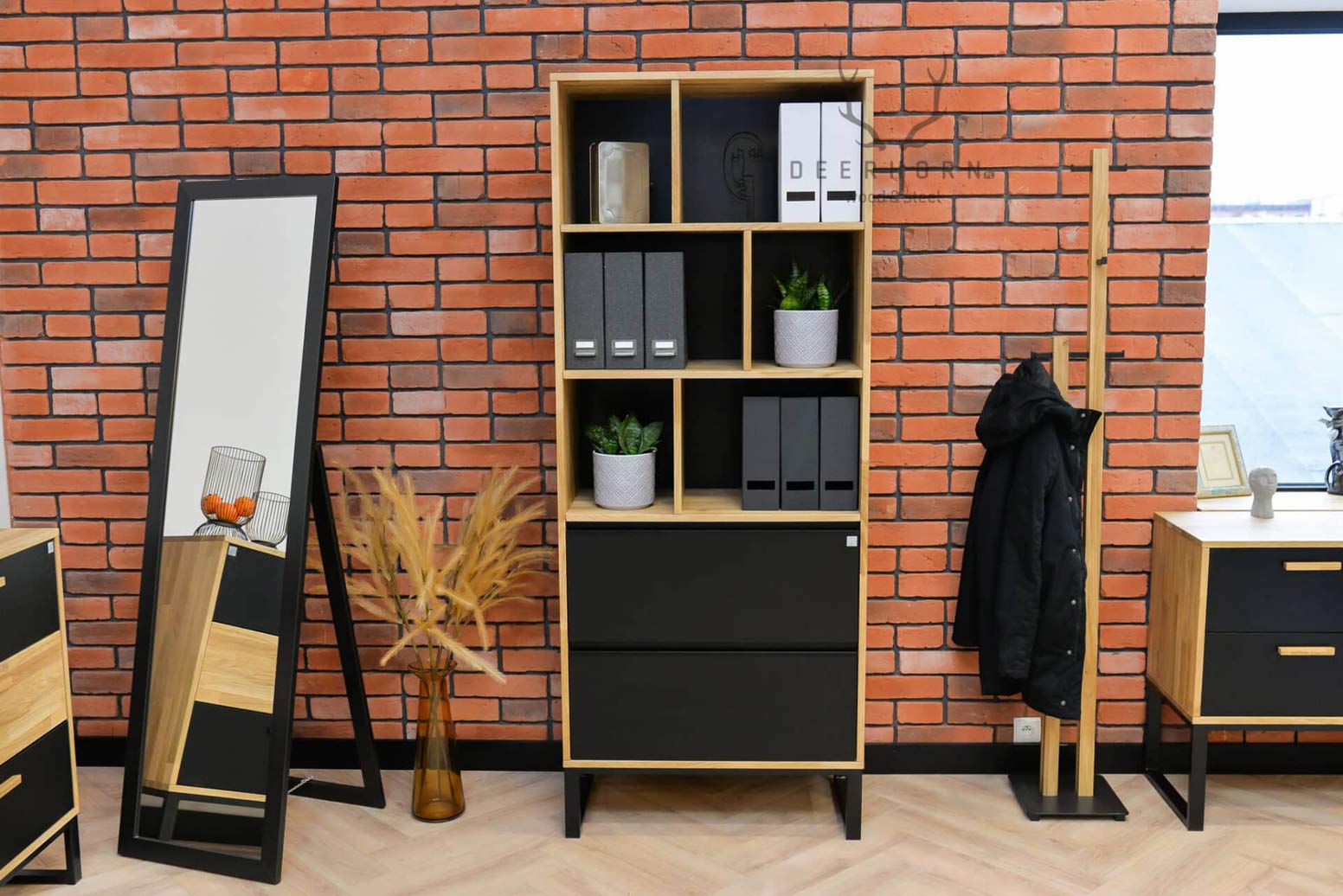 Bibliothèque de bureau avec tiroirs. Bibliothèque pour classeurs ou livres. Bureau Loft plus