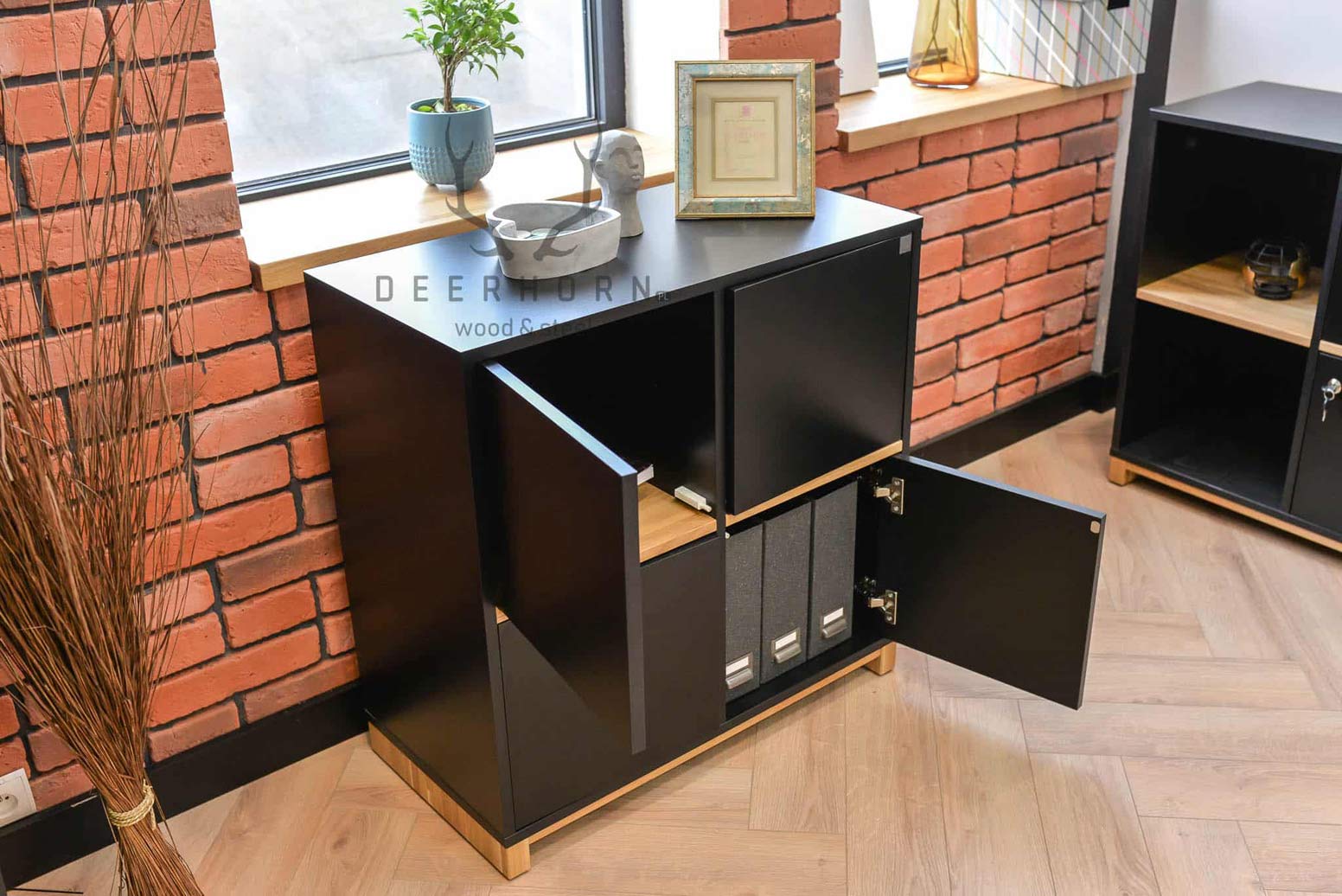 Classeur de bureau noir de la collection Modern Office commode