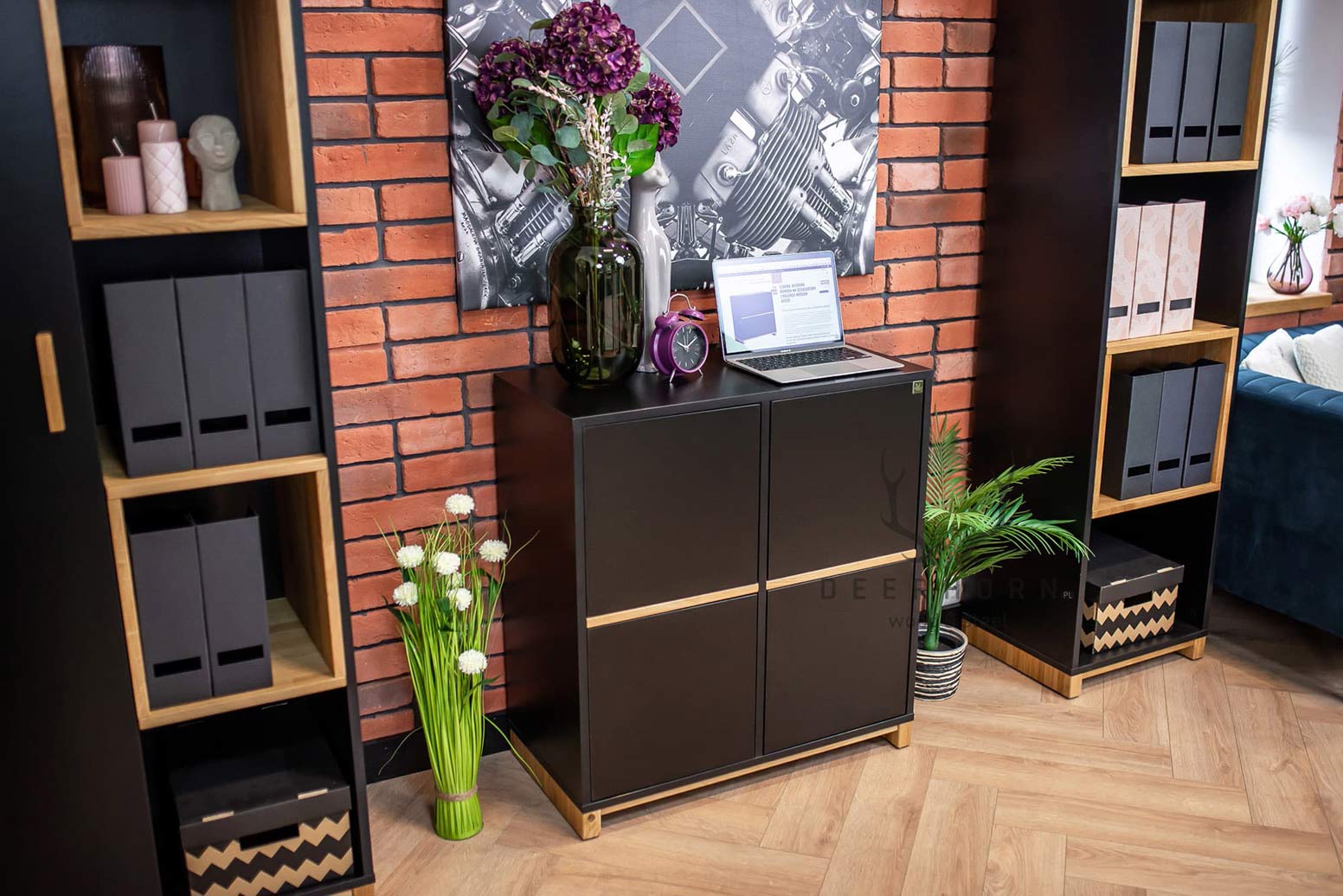 Classeur de bureau noir de la collection Modern Office commode