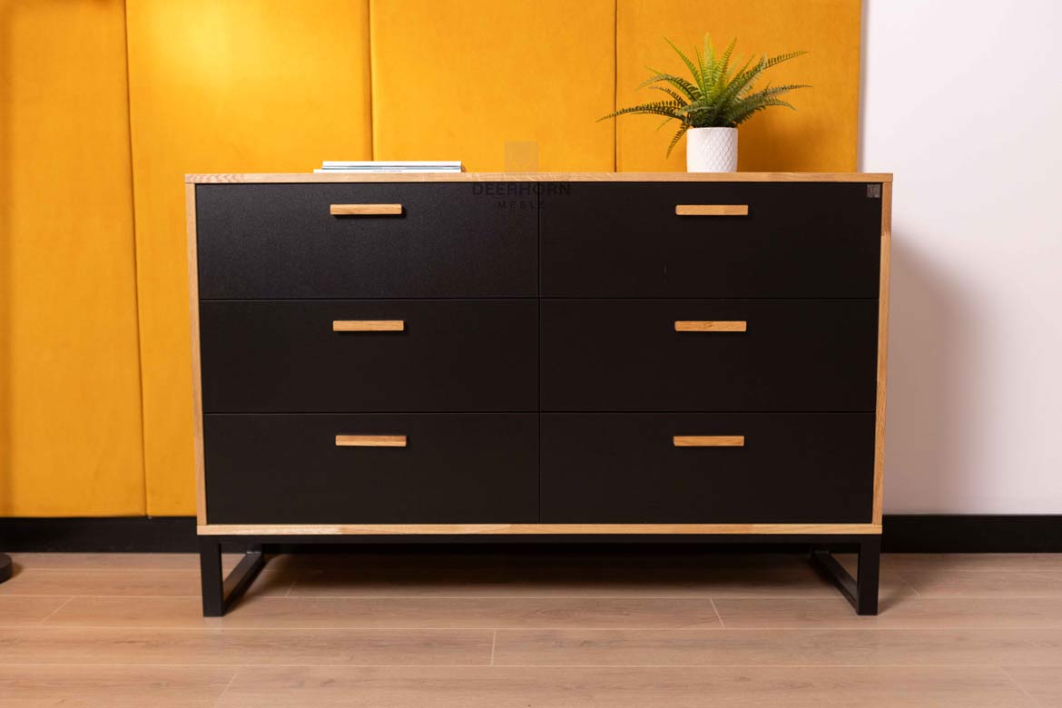 Commode en bois et métal de style industriel et loft. Largeur 140cm