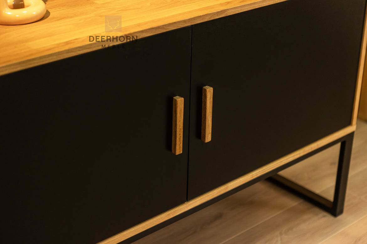 Classeur pour le bureau ou l'étude. Largeur 140cm