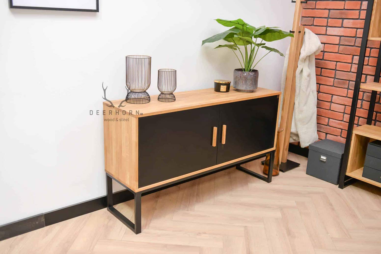 Classeur pour le bureau ou l'étude. Largeur 140cm