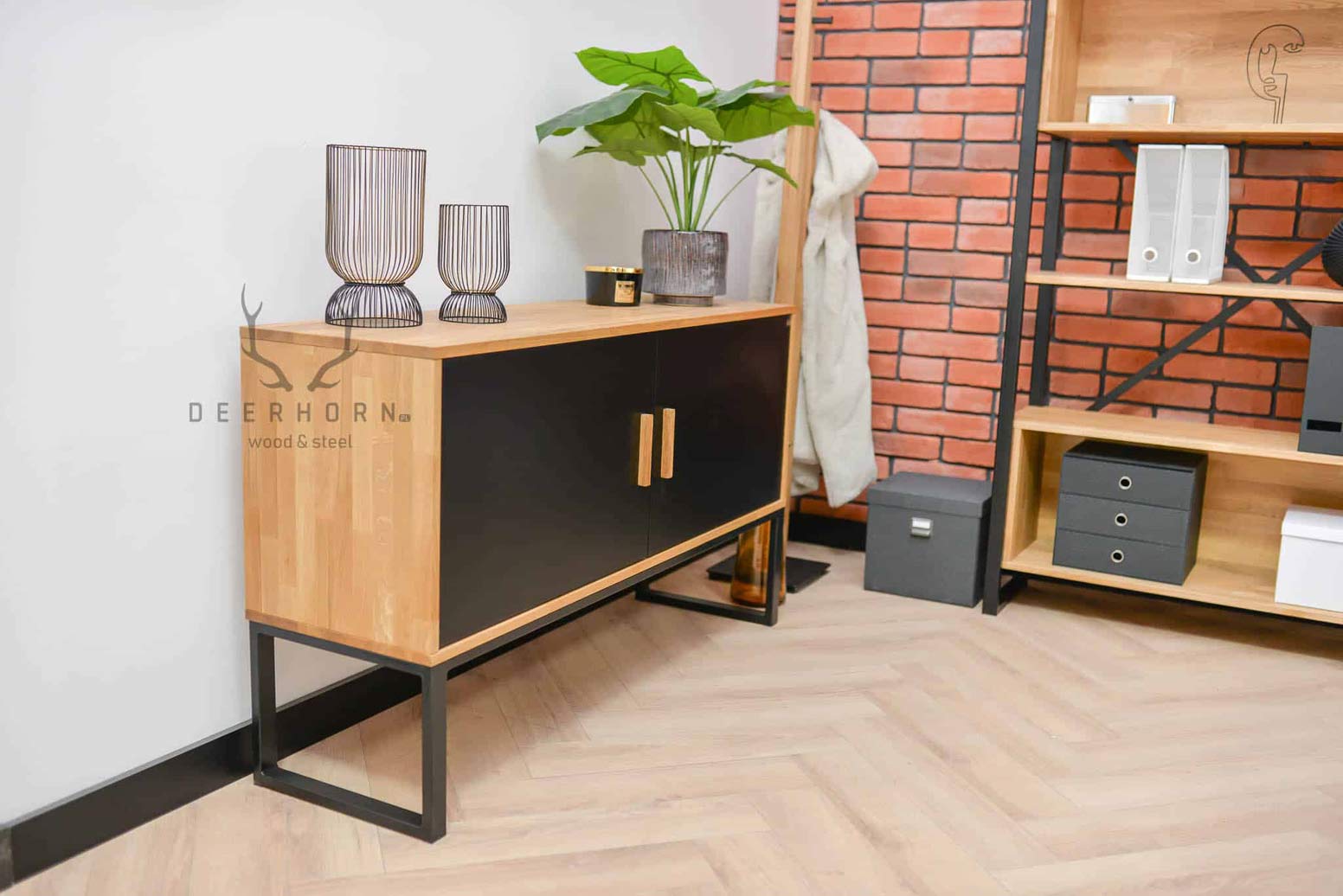 Classeur pour le bureau ou l'étude. Largeur 140cm