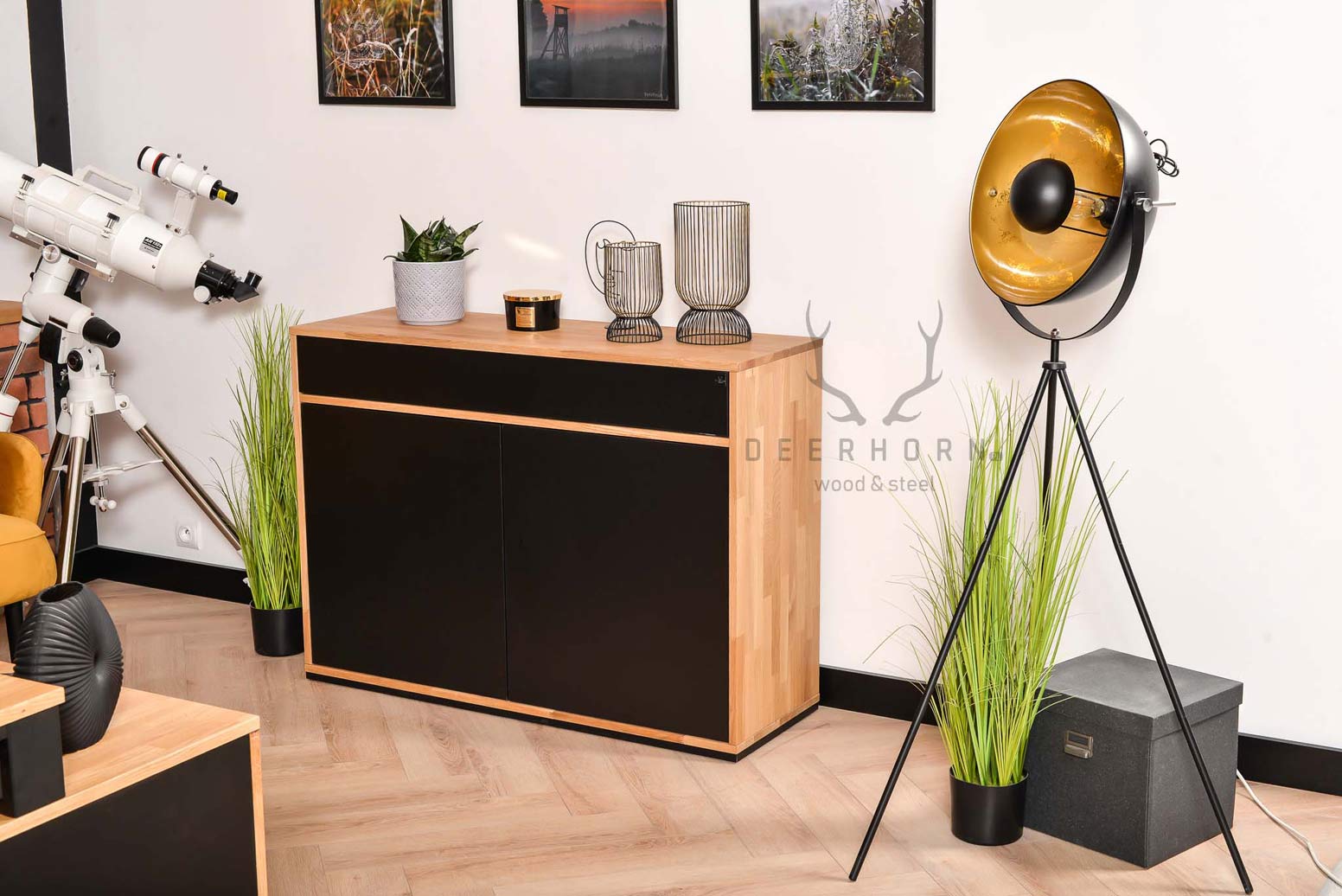 Bureau de loft noir commode étroite