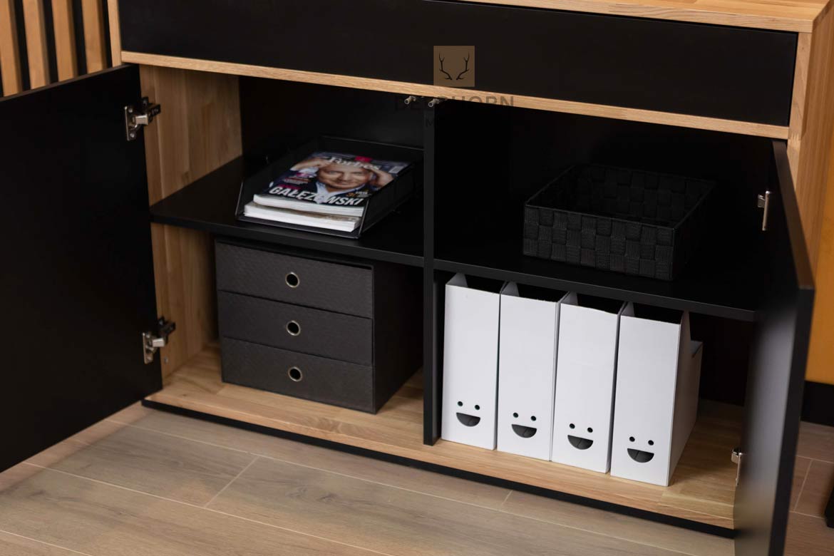 Bureau de loft noir commode étroite