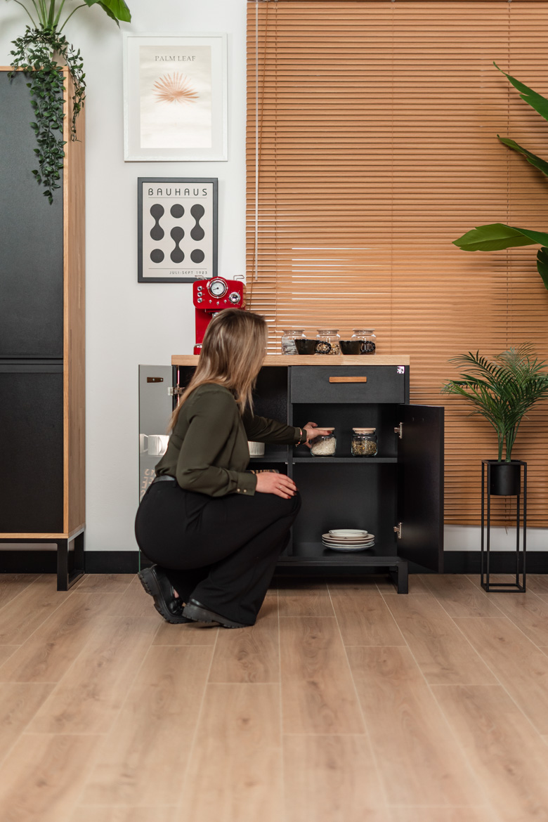 Meuble pour machine à café de bureau