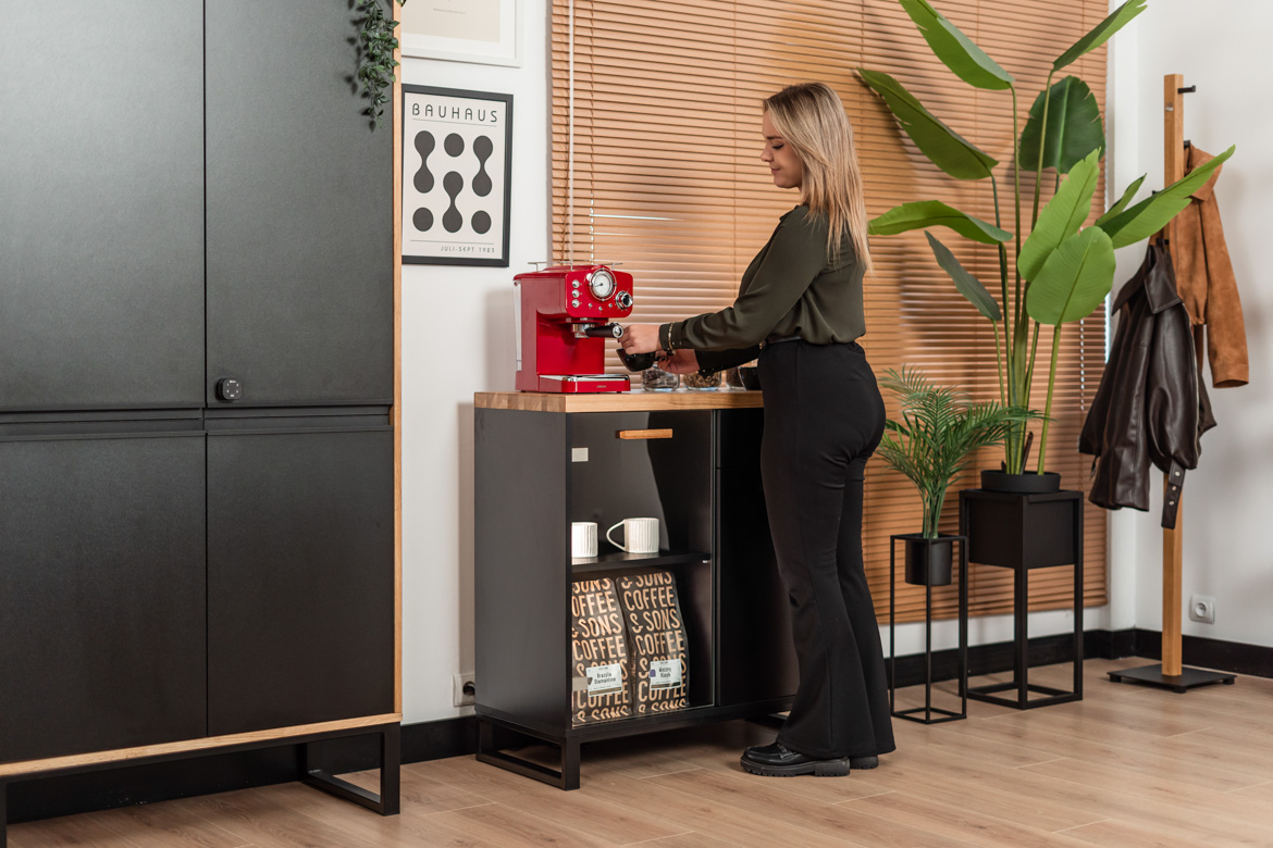 Meuble pour machine à café de bureau