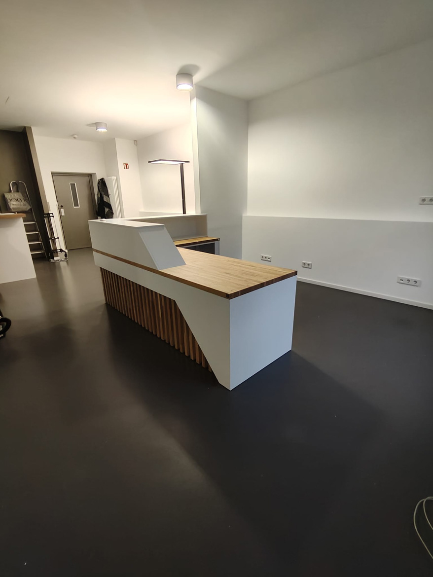 Comptoir d'accueil pour le cabinet d'expertise psychiatrique de Stuttgart (Allemagne)