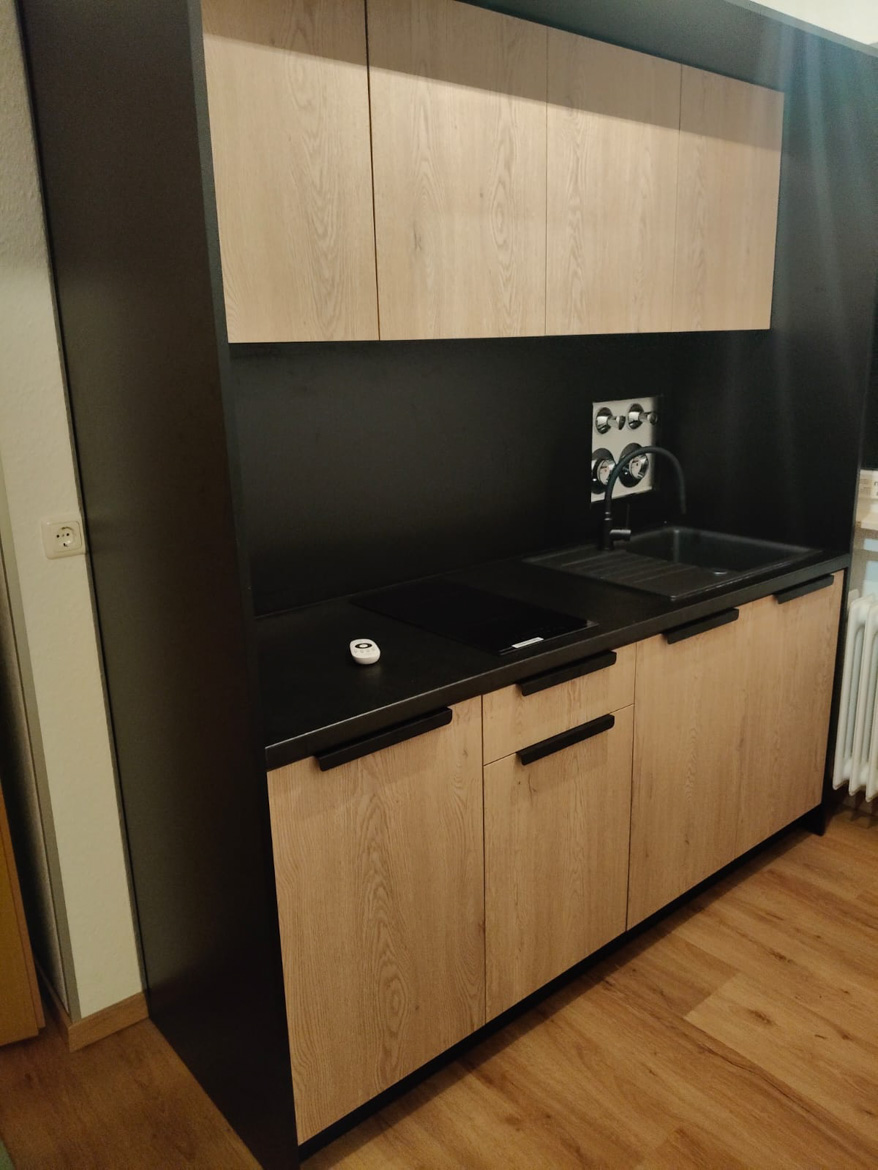 Kitchenette pour la société Andreas Bausinger – services de conseil à Wiesbaden (Allemagne)