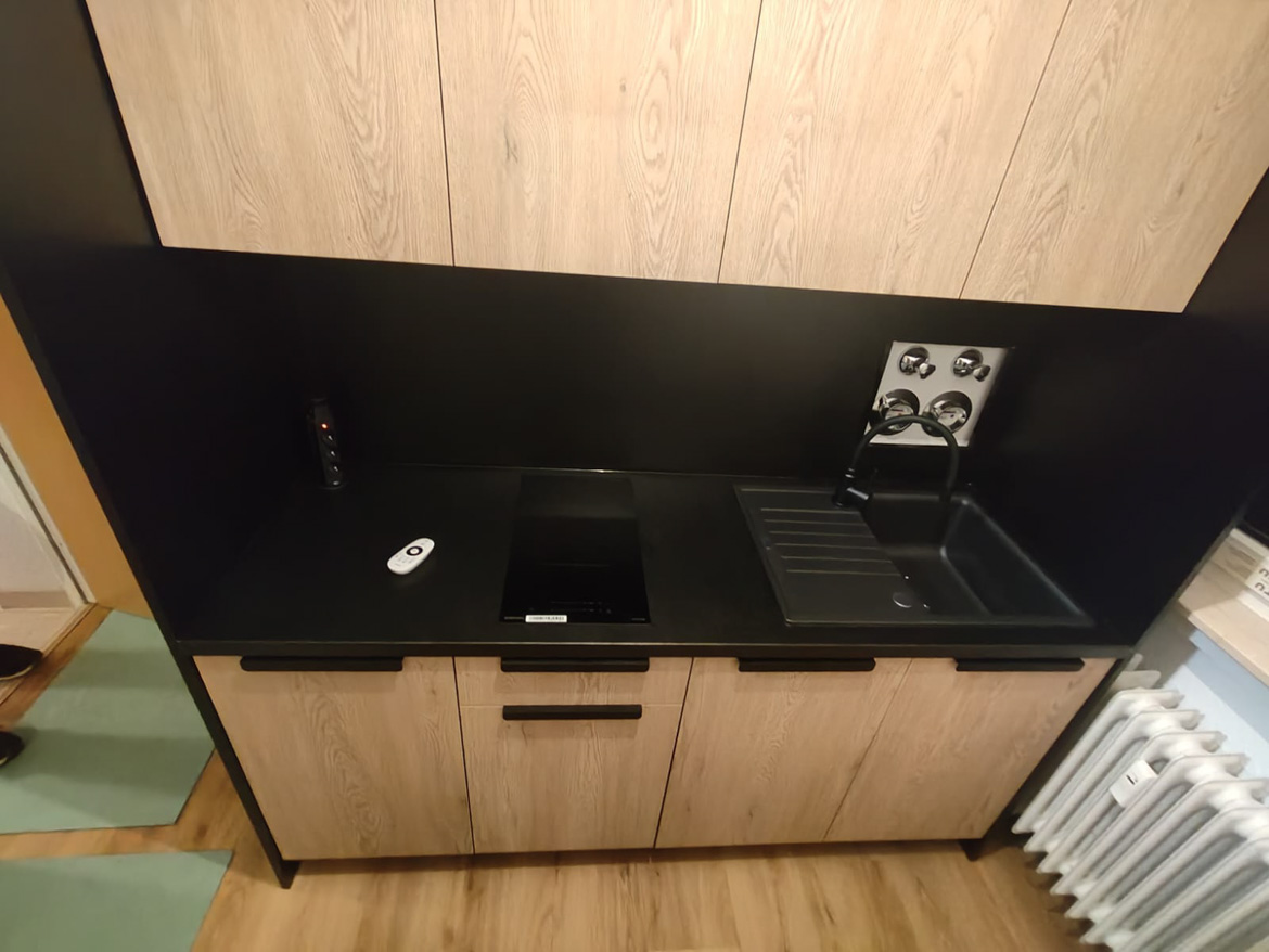 Kitchenette pour la société Andreas Bausinger – services de conseil à Wiesbaden (Allemagne)