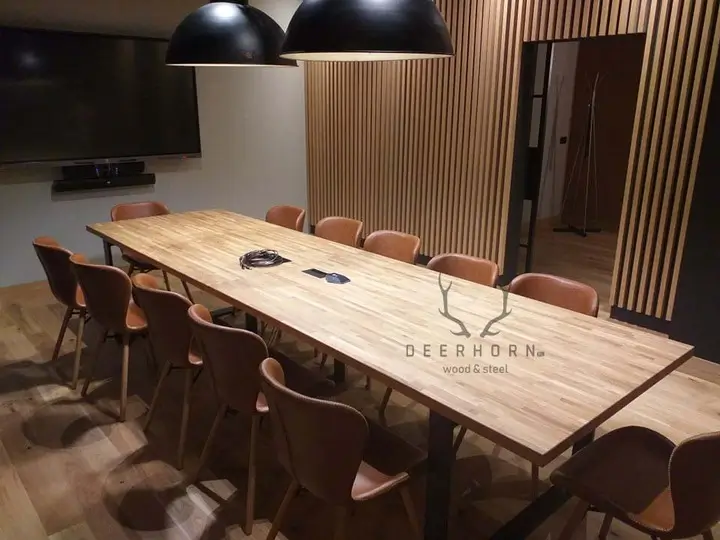 Table de réunion en bois et métal, style loft